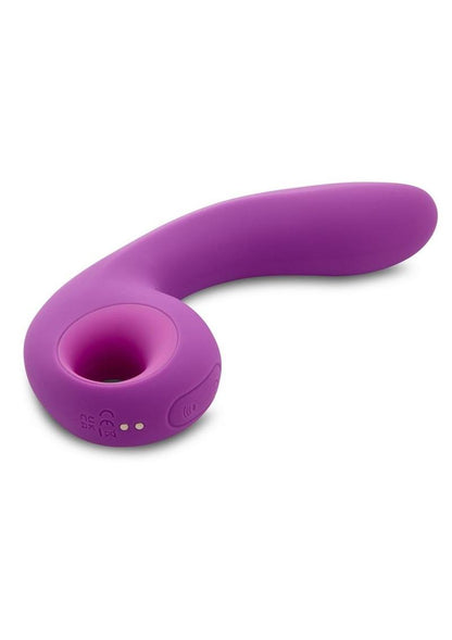 Raine Tapping Vibe